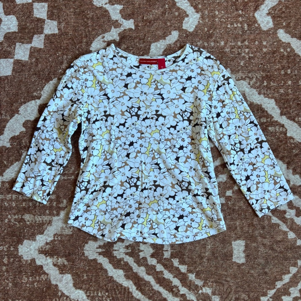 Gloria Vanderbilt Cream and Brown Floral Top